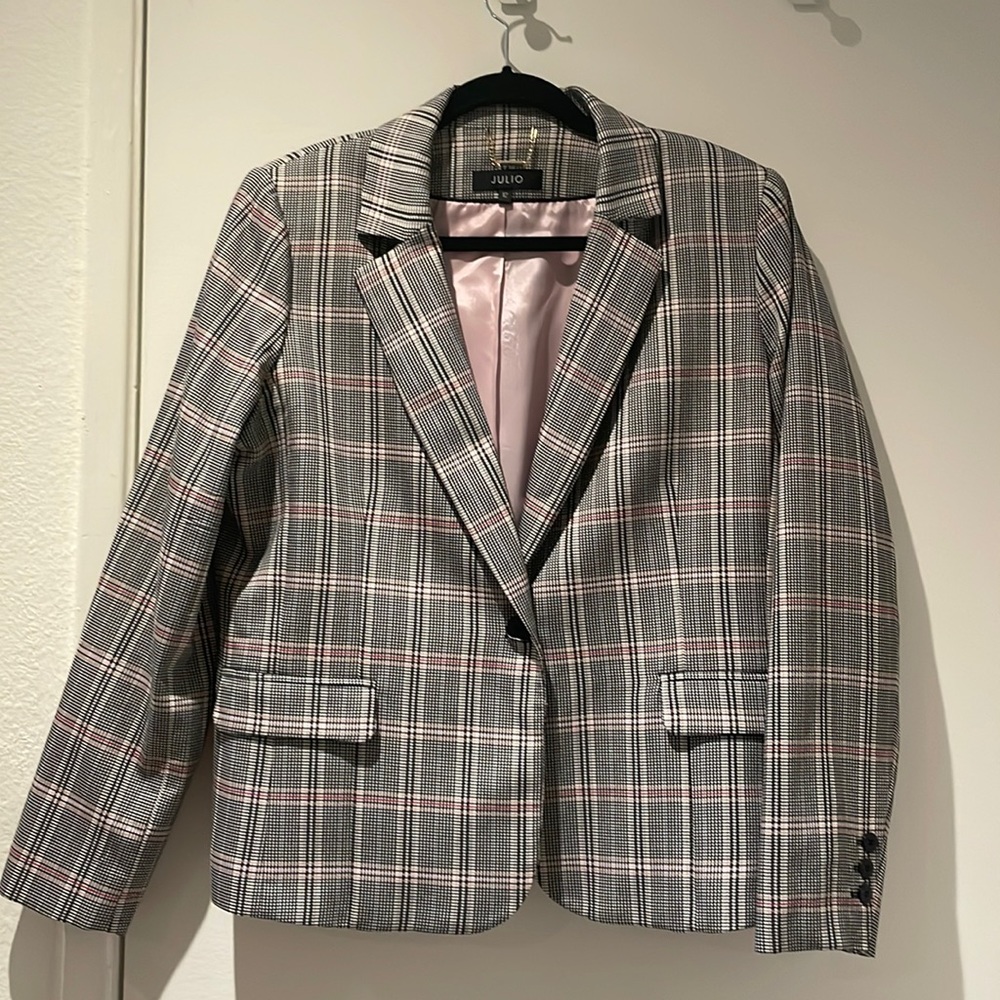 Julio Blazer, Sz 12, NWOT, Lined, striped - blk,WHT, red, Pink with pockets